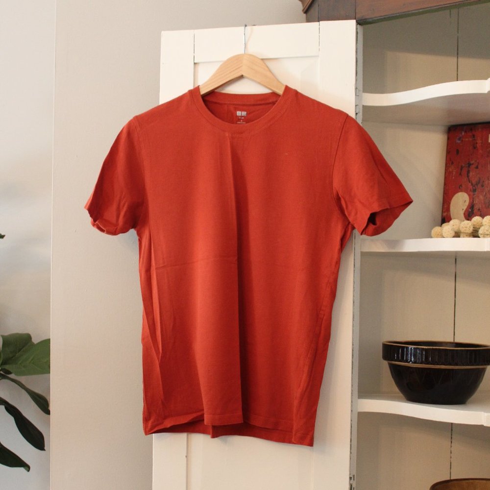 Uniqlo Tee